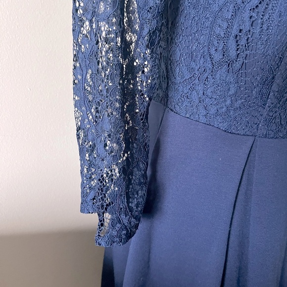 FRANCESCA’S navy blue lace mini dress size M - Picture 3 of 16